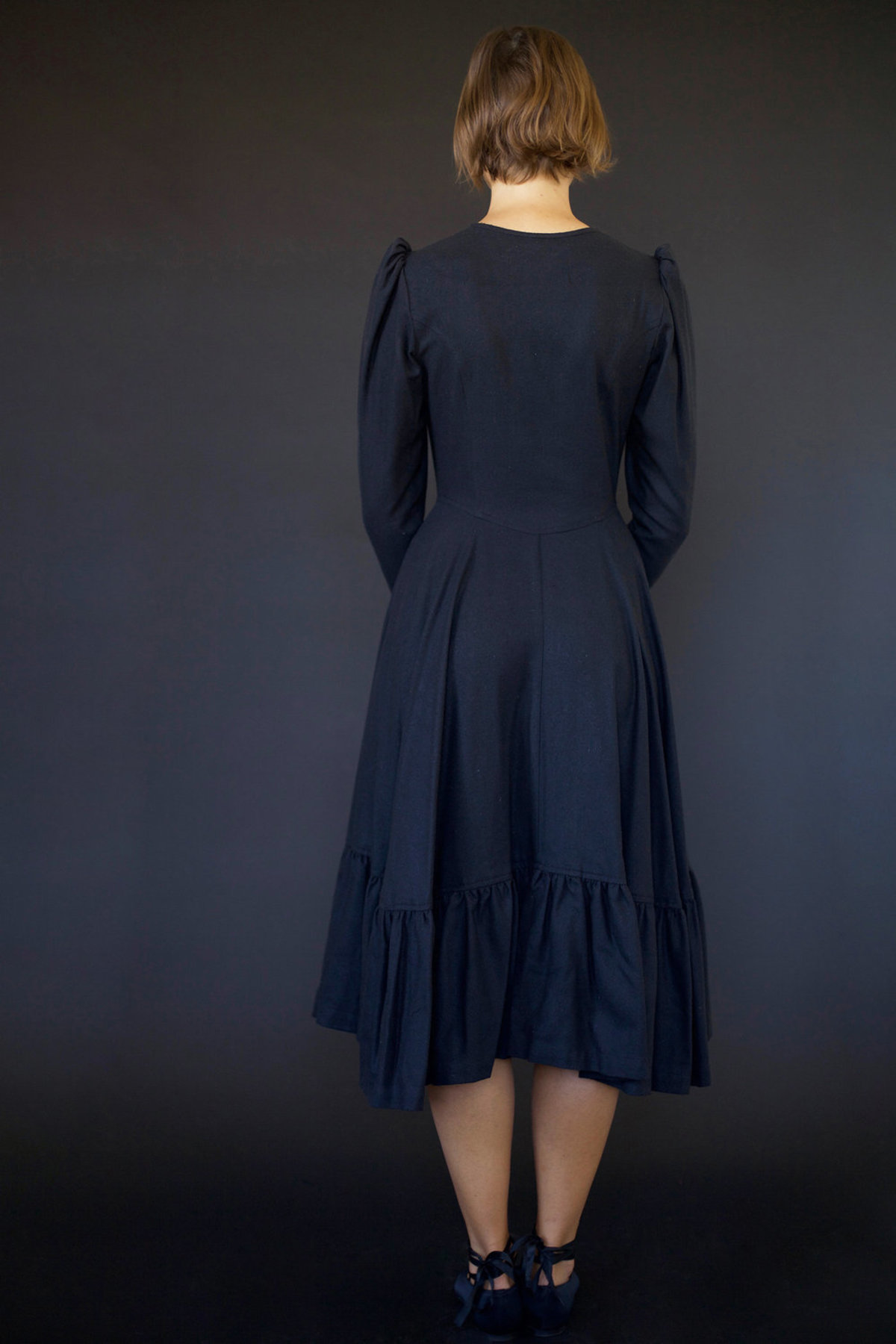 Town Clothes Rosa Dress in Black - Image 7 of 7