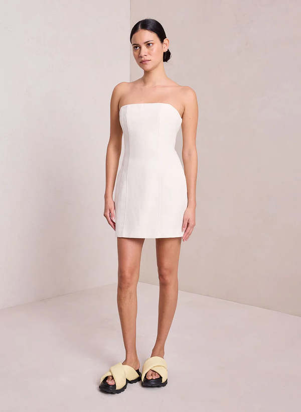 alc white mini dress A.L.C. Dresses Scalloped edges finish the collar A.L.C. White Linen Mini Dress