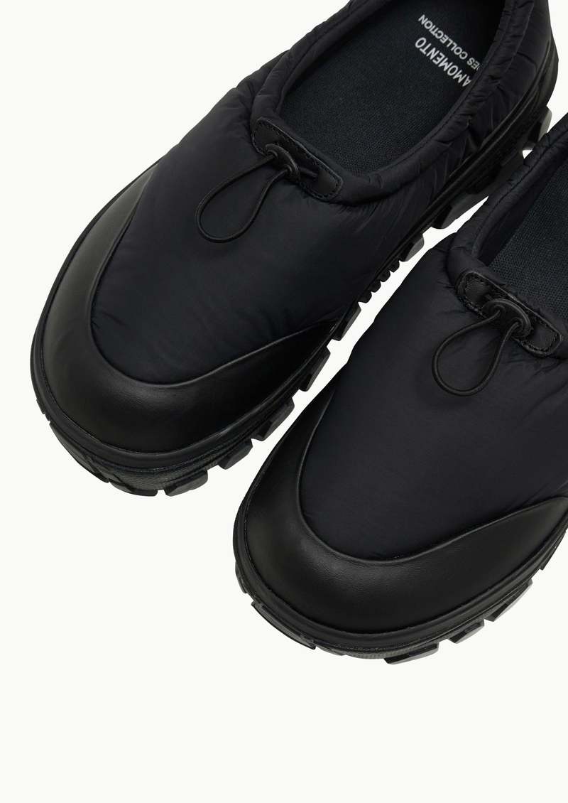 【AMOMENTO】22fw VIBRAM PADDED SLIP-ON Amomento Vibram Padded Slip On - Black | Garmentory
