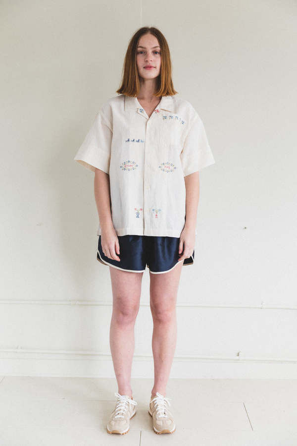 STORY mfg. Sampler Hand Embroidery Greetings Shirt