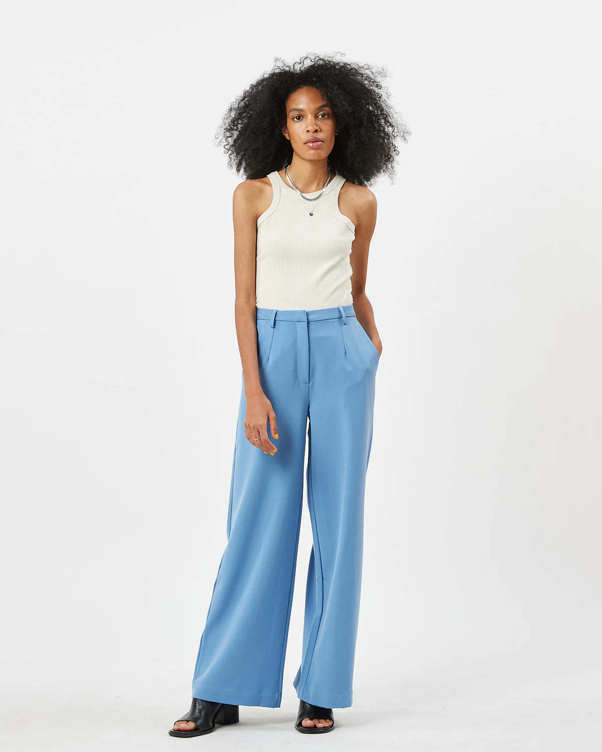 Minimum lessa pants - Image 1 of 3