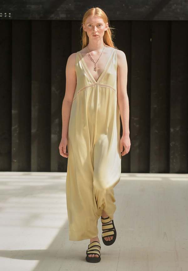 ERON Meadow Long Dress - Champagne