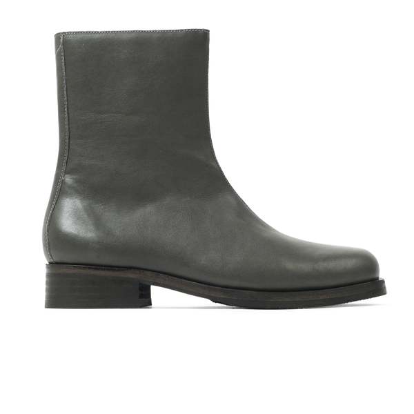 靴 OUR LEGACY CAMION BOOT ASH GREY 40 Our Legacy CAMION BOOT - ASH GREY LEATHER | Garmentory