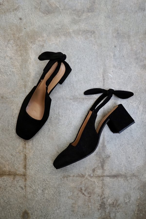 LOQ Alma In Black LOQ Alma In Black