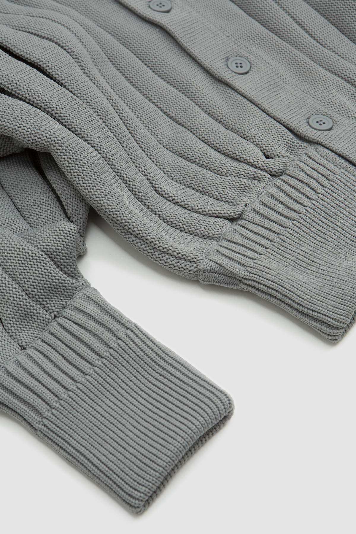 CFCL Louver Cardigan1 - Gray | Garmentory CFCL Louver Cardigan1 - Gray | Garmentory