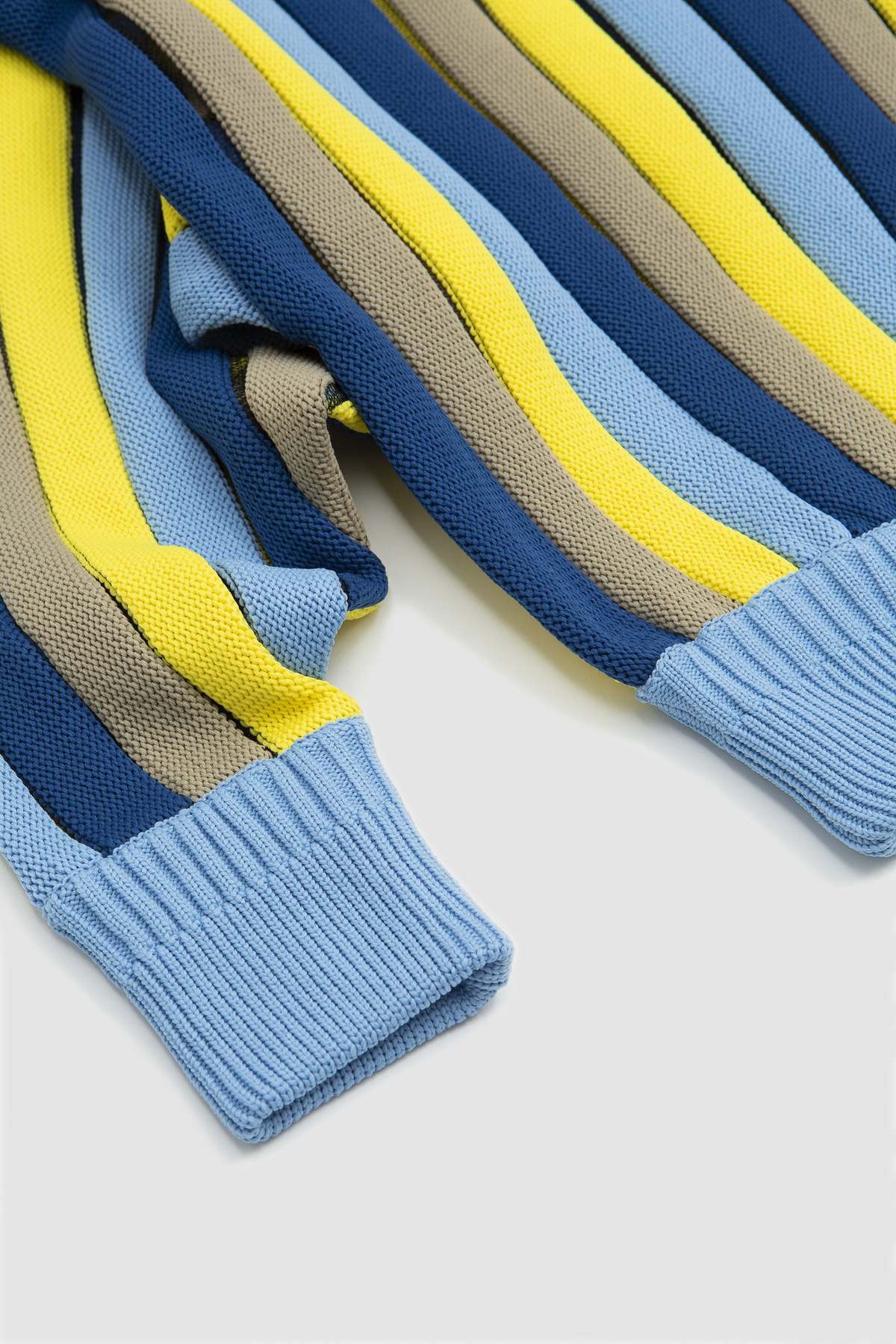 CFCL Louver Top 1 - Multi Saxe - Image 4 of 5