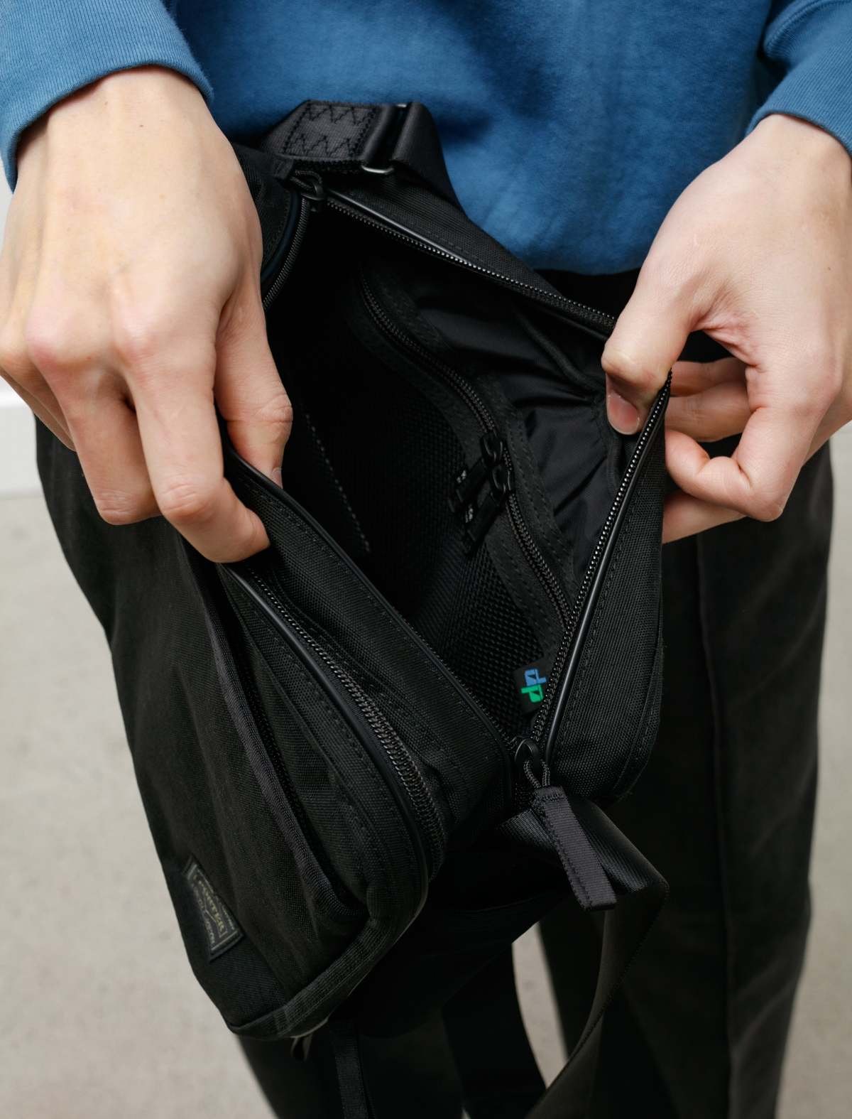 Porter Hybrid Shoulder Bag - Black | Garmentory