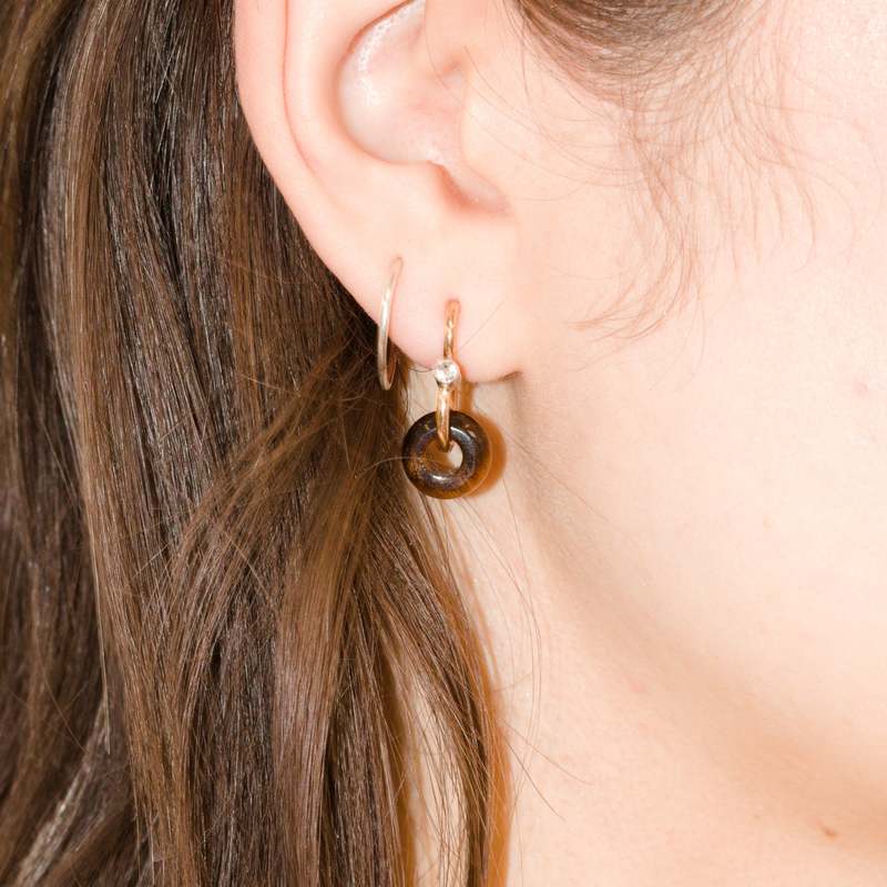 Ornate Collection Mini Poise Tiger's Eye Earring - 9kt Gold