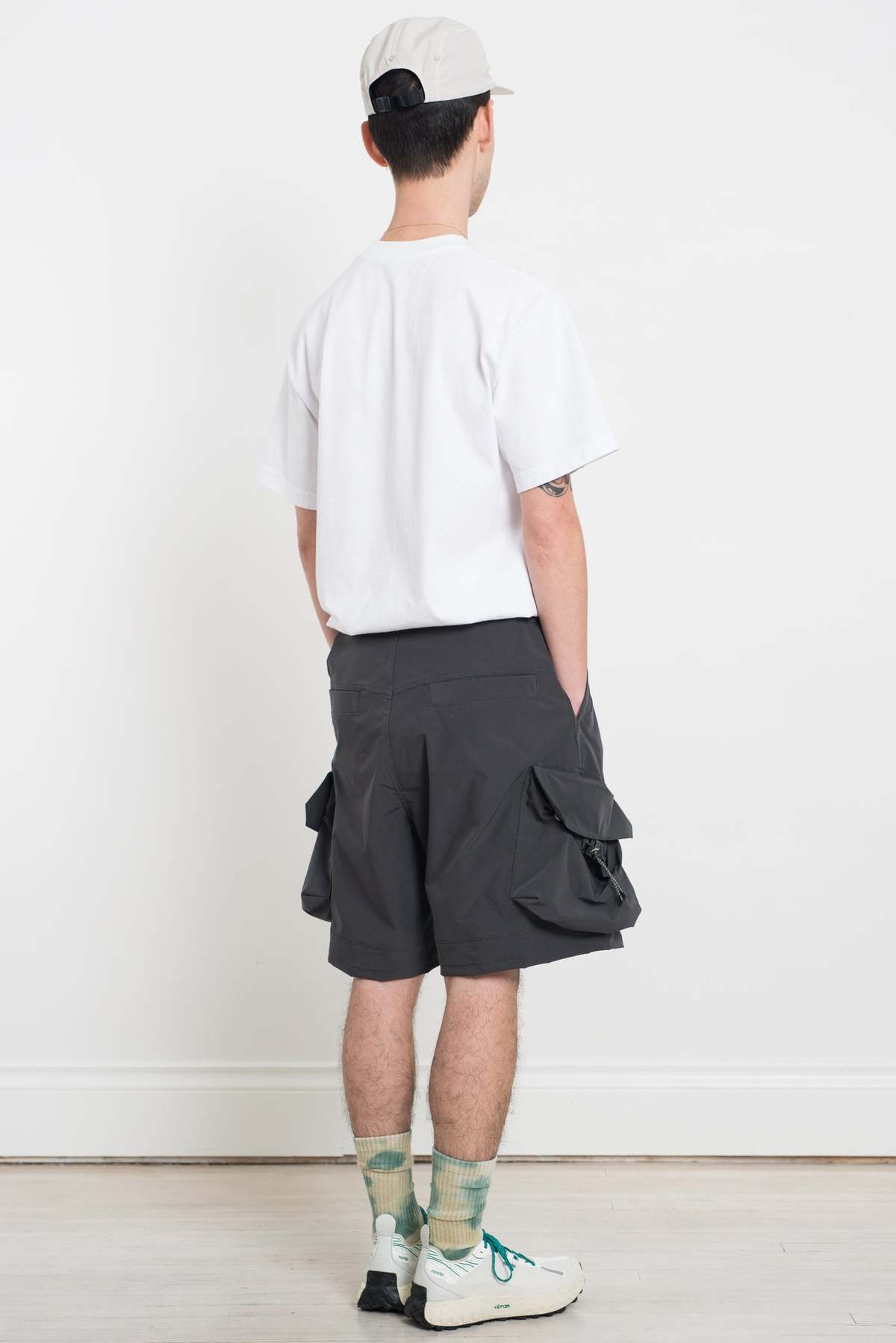 Meanswhile Luggage Cargo Shorts - Charcoal | Garmentory