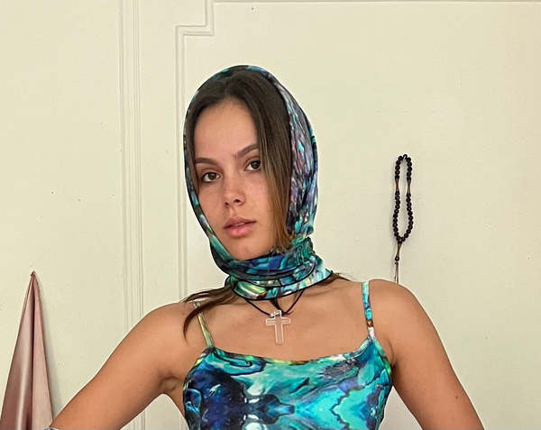 Hanan Sharifa Abalone Scarf Hanan Sharifa Abalone Scarf