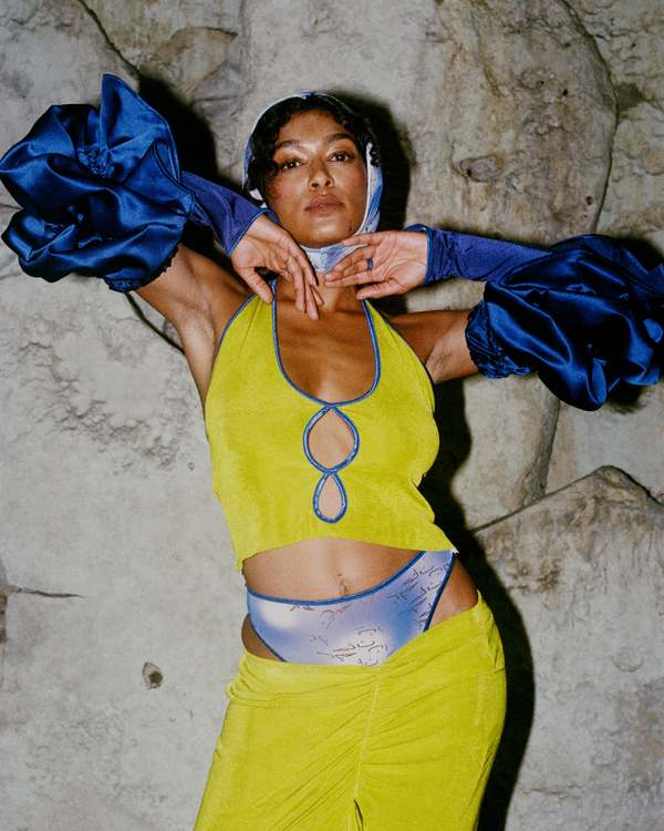 Hanan Sharifa Sleeves Ocean