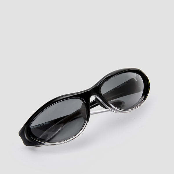 BONNIE CLYDE ブラック Angel サングラス Bonnie Clyde Angel eyewear - Black/Black | Garmentory