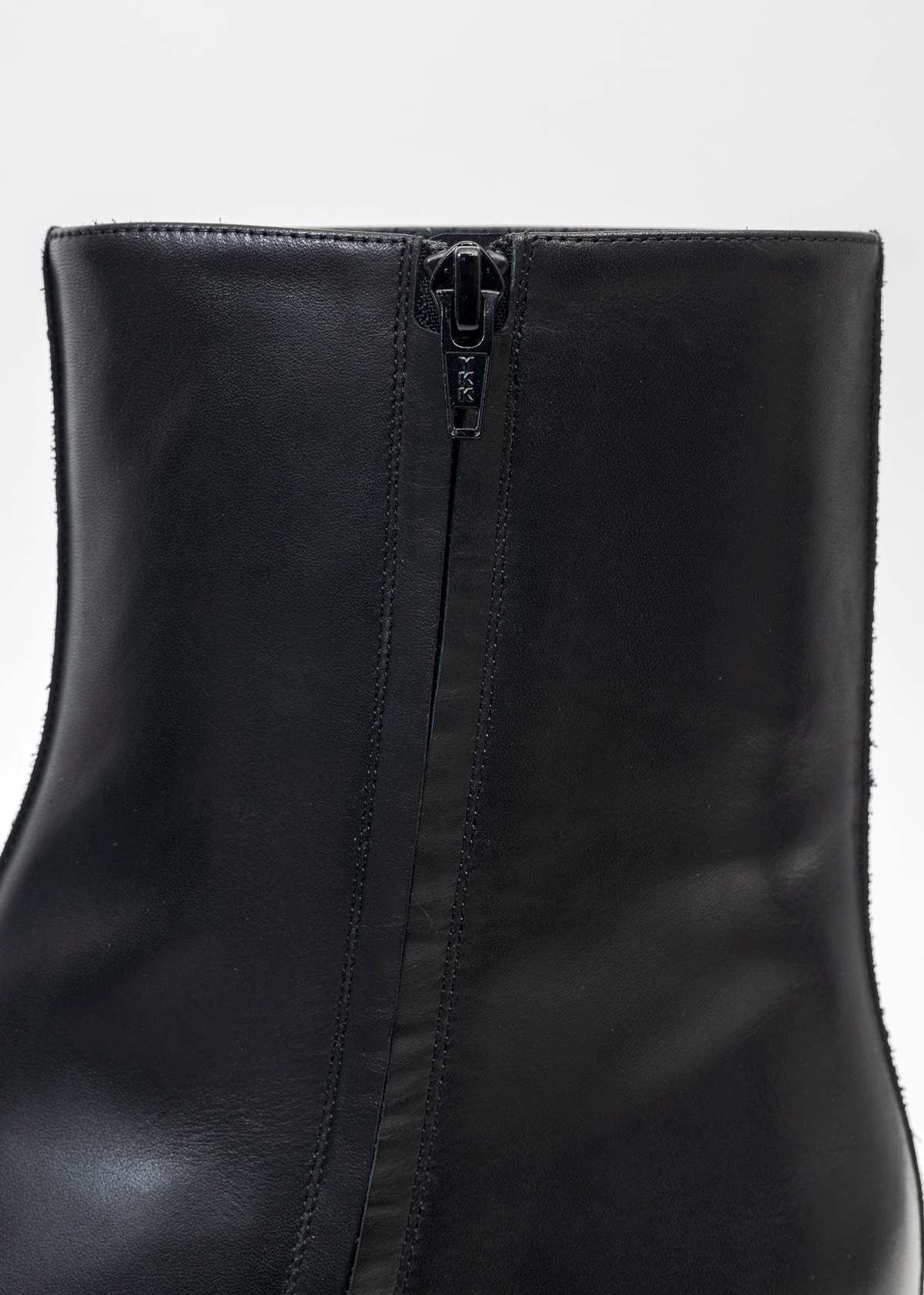 Y/project BOOT - Black | Garmentory