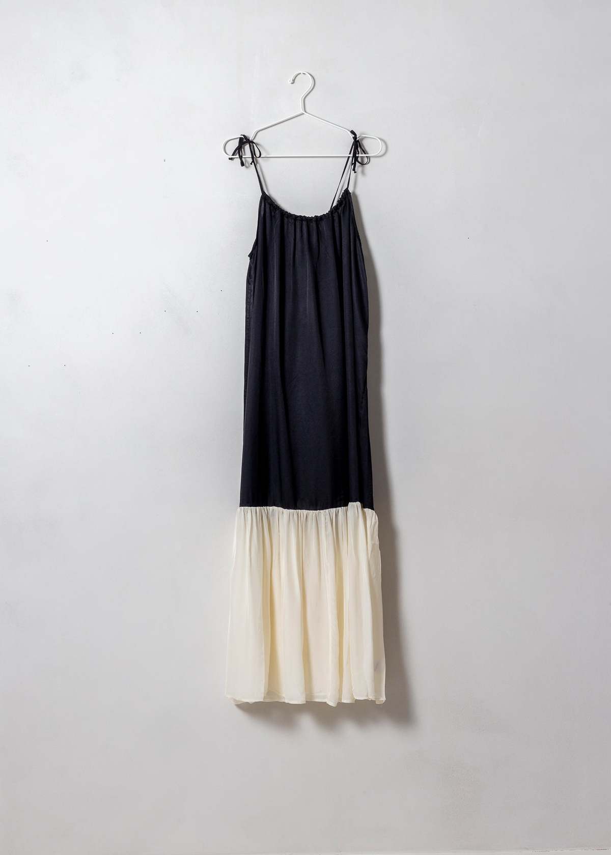 Brazeau Tricot Andrea with Chiffon - Black/Creme - Image 1 of 5