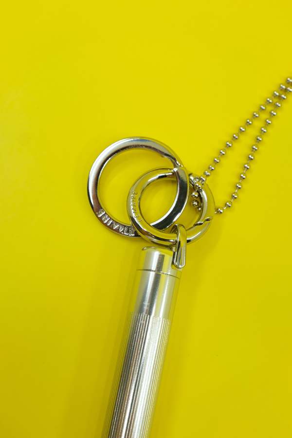 エ*ト様 LEMAIRE MAGLITE CHAIN NECKLACE Lemaire Aluminum Maglite Chain Necklace - Silver | Garmentory