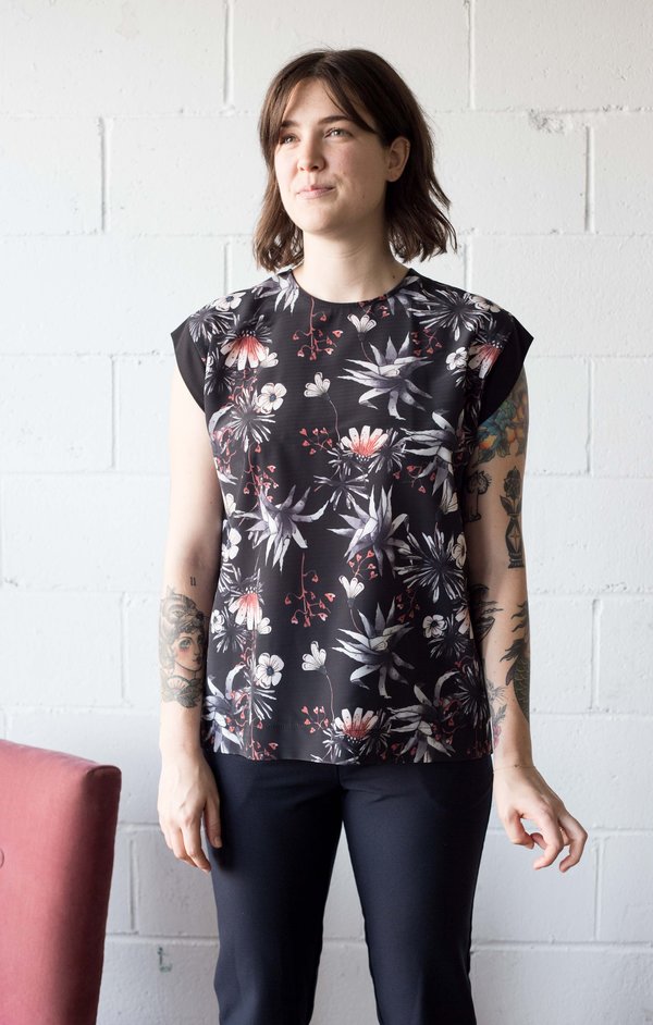 Body Bag Chelsea Top - Black Floral Body Bag Chelsea Top - Black Floral