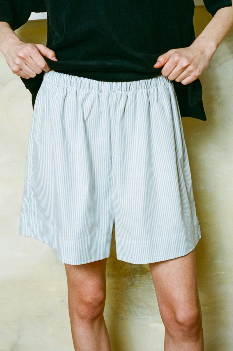 BASERANGE - OLE SHORTS LINEN / UNYED 40%OFF - I SEE ALL