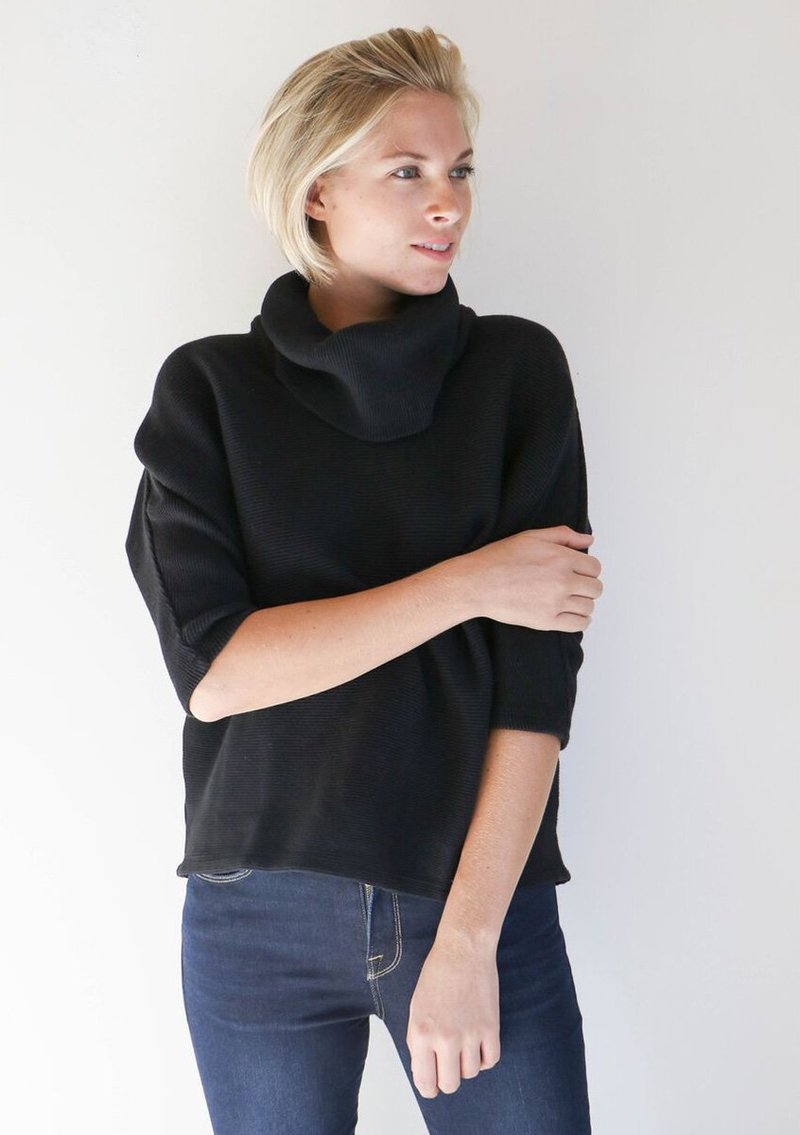 Esby Mesa Dolman Rib Turtleneck in Black Garmentory