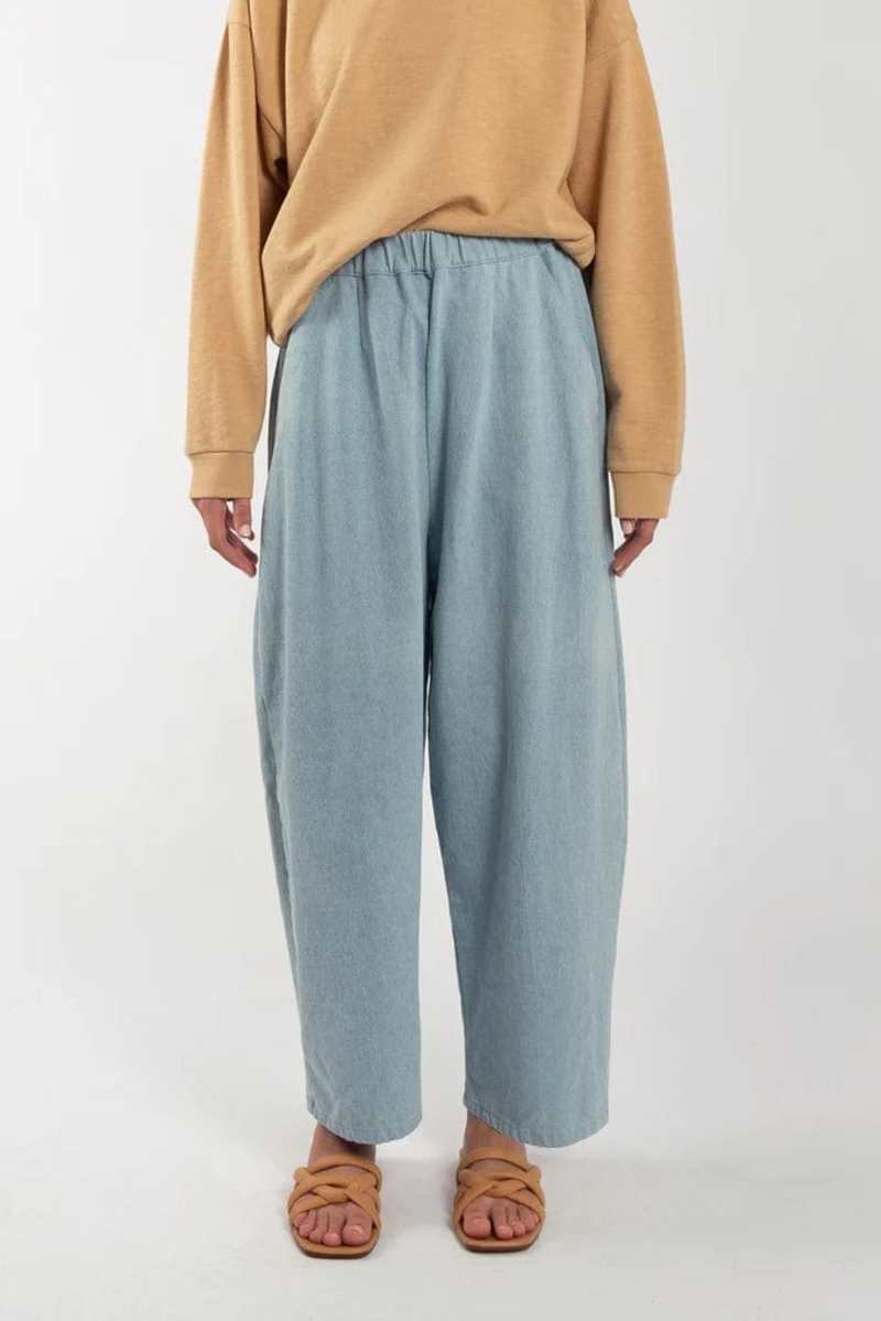 Micaela Greg Barrel Pant - Sky