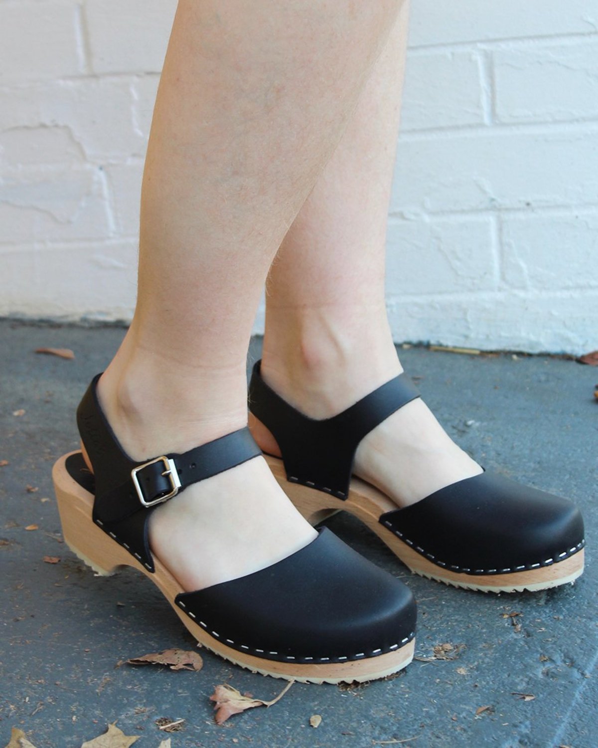 LOTTA’S From Stockholm Swedish Black Leather and Wooden Clogs-EUR 44/US Women’s Lotta from Stockholm Heels for Women for sale | eBay main image 3