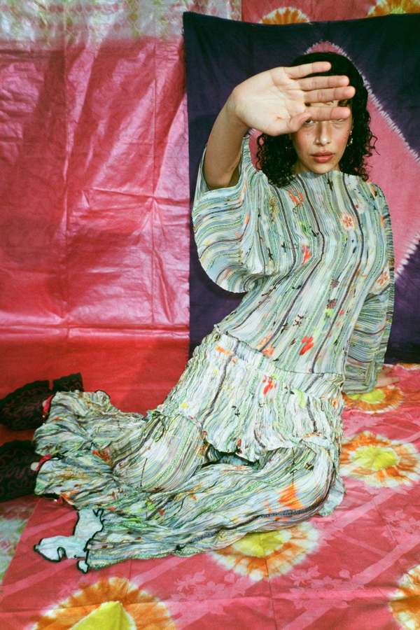 Julia Heuer Daliah Trouser in Mariaパンツ Daliah Trousers in Light Marie – Julia Heuer