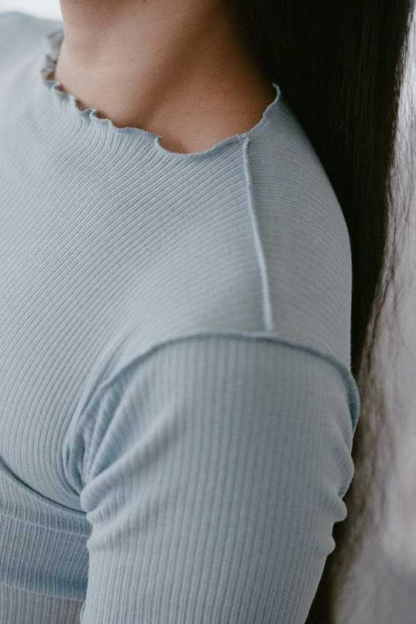 ベースレンジ　♡ VEIN TEE COTTON RIB Vein Tee Shirt in Iguacu lime | Fine organic cotton rib | Baserange