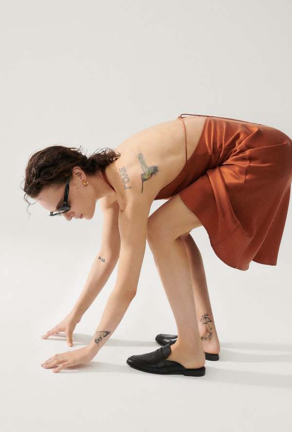 Silk Laundry / silklaundry.com HALTER DRESS - UMBER