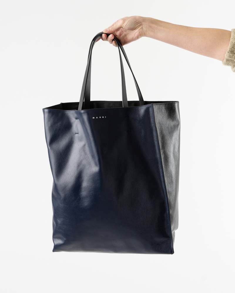 美品 レディース BAG LARGE SOFT トートバッグ/MUSEO マルニ MARNI トート NAVY×BLACK BAG SOFT MUSEO MARNI バッグ