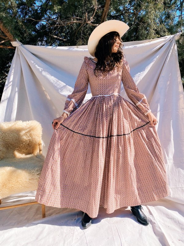 VINTAGE 1970 OUT OF LOVE WESTERN PRAIRIE DRESS XS S on Garmentory