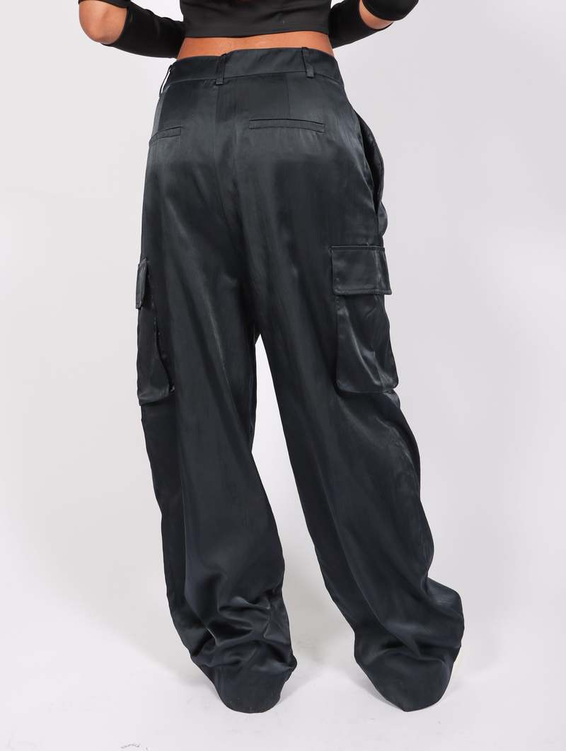 あゆひ Tibi Deuxieme Classe SHINY NYLON Italian Sporty Nylon Side Shirred Circle Skirt – Tibi Official