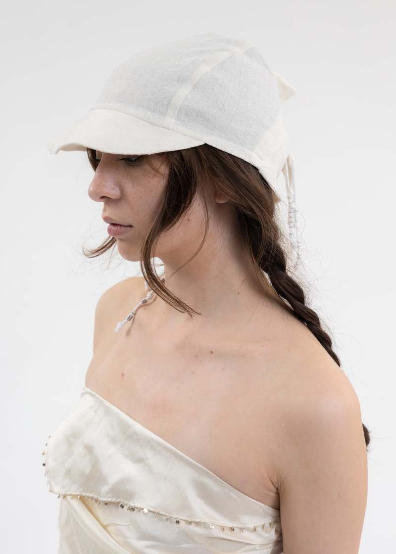25ss hyein seo knot cap シャーリング ドゥーラグ Hyein Seo Knot Cap - White | Garmentory