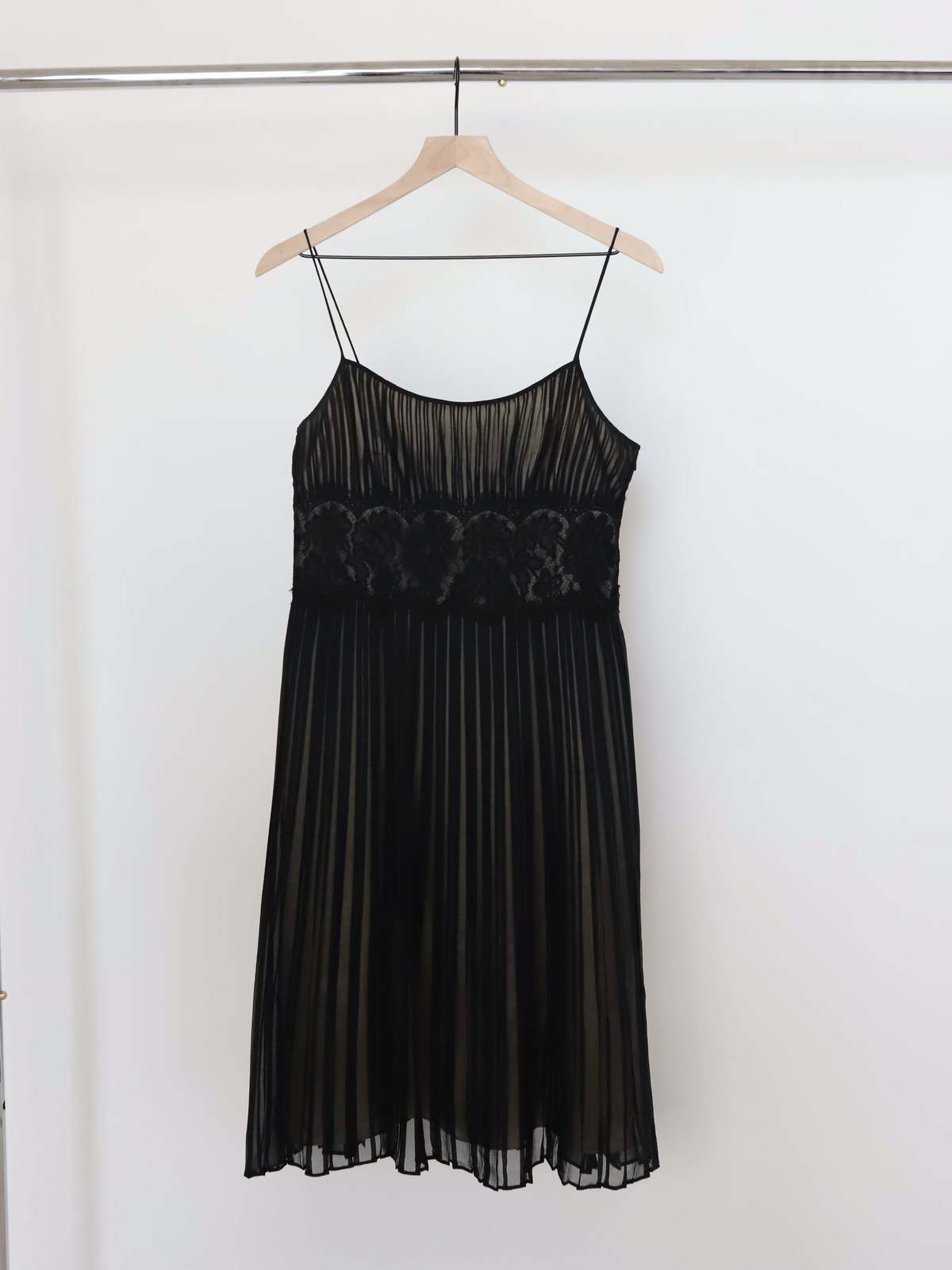 Vintage Anne Klein Silk Pleated Dress - Black | Garmentory Vintage Anne Klein Silk Pleated Dress - Black | Garmentory