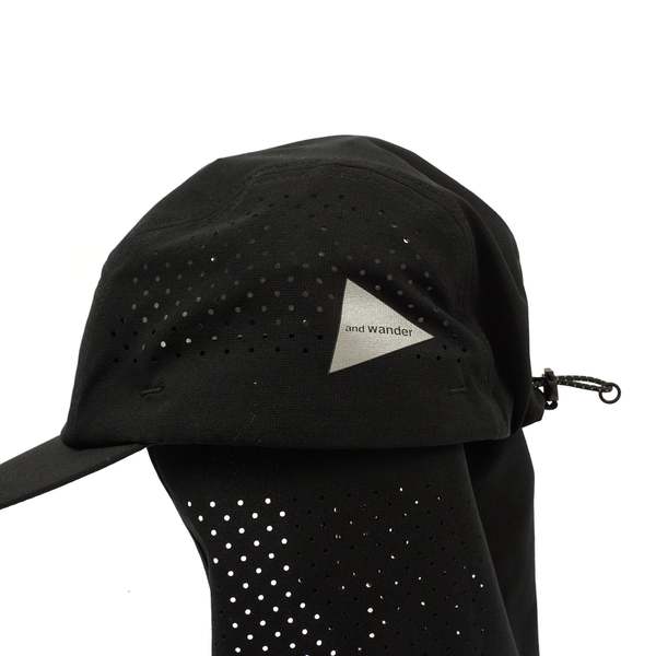 and wander TECH CAP - BLACK | Garmentory