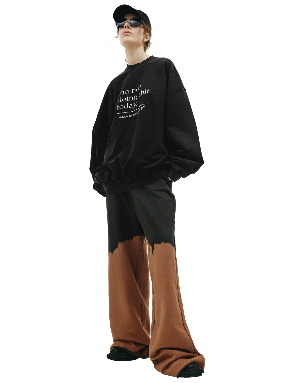 VETEMENTS☆関税込☆ブラック I'm Not Doing Shit Todayフーディ VETEMENTS Black 'I'm Not Doing Shit Today' Hoodie | REVERSIBLE