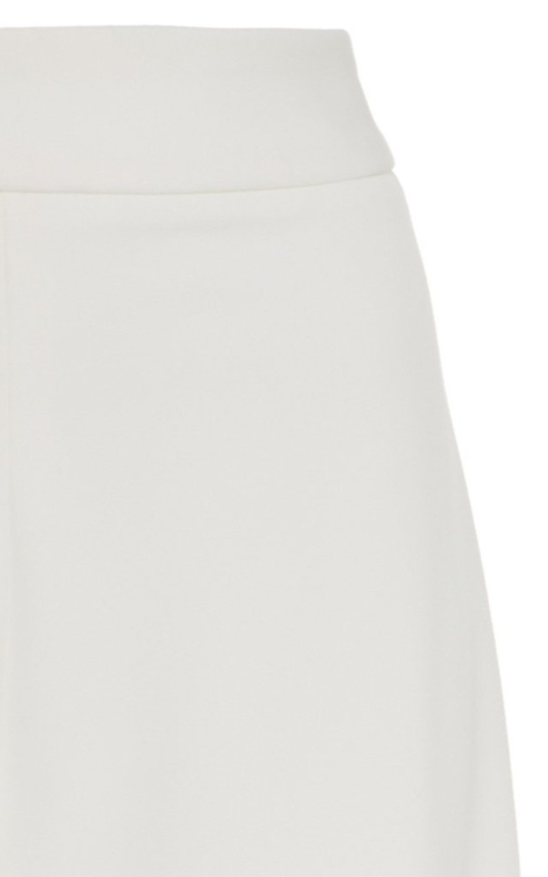 Nika Tang Roxanne Pant
