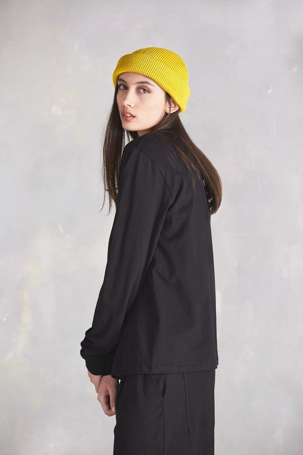 Kowtow Building Block Boyfriend Top - Black Kowtow Building Block Boyfriend Top - Black
