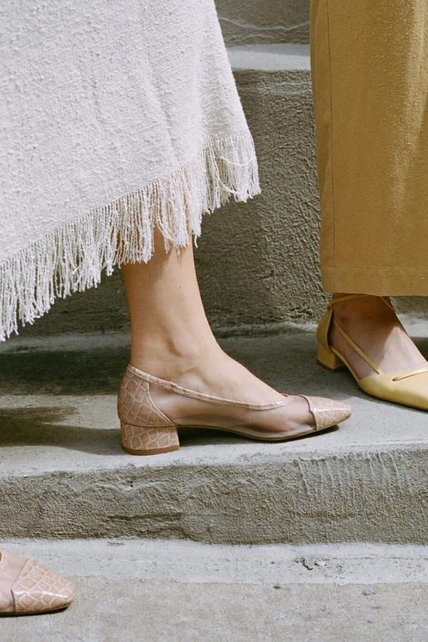 About Arianne Mina Mesh Heels - Tierra