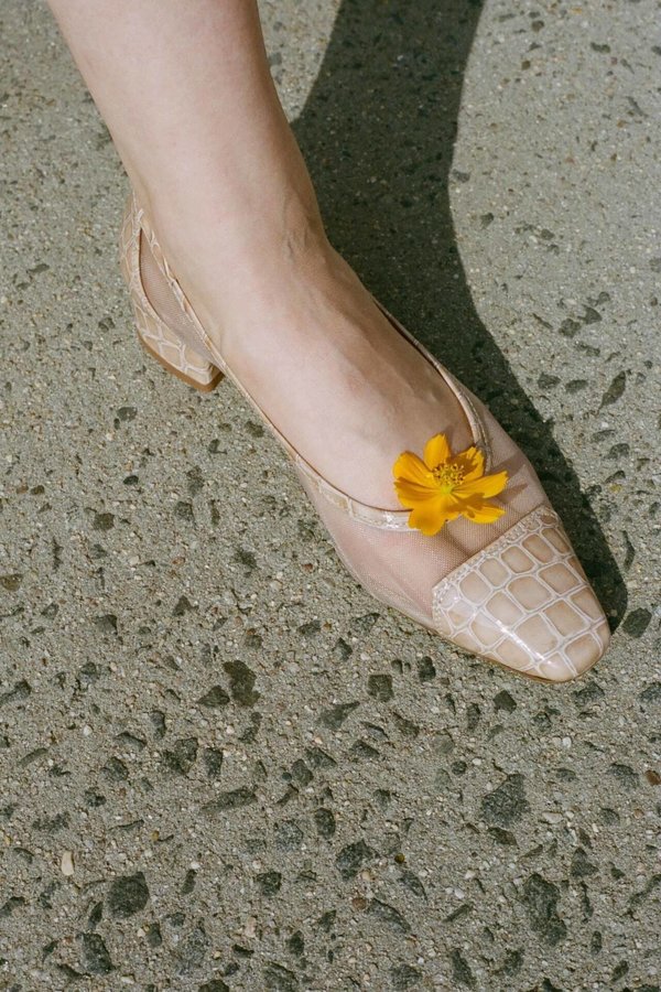 About Arianne Mina Mesh Heels - Tierra