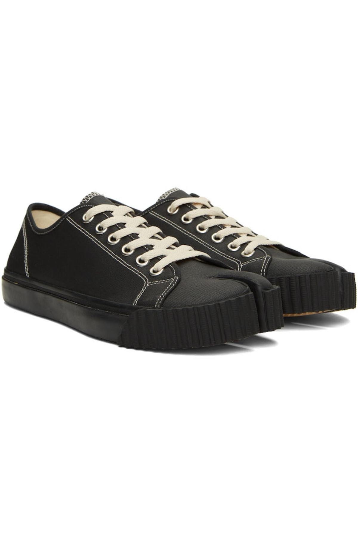 Maison Margiela Tabi Sneakers - Black/Black | Garmentory