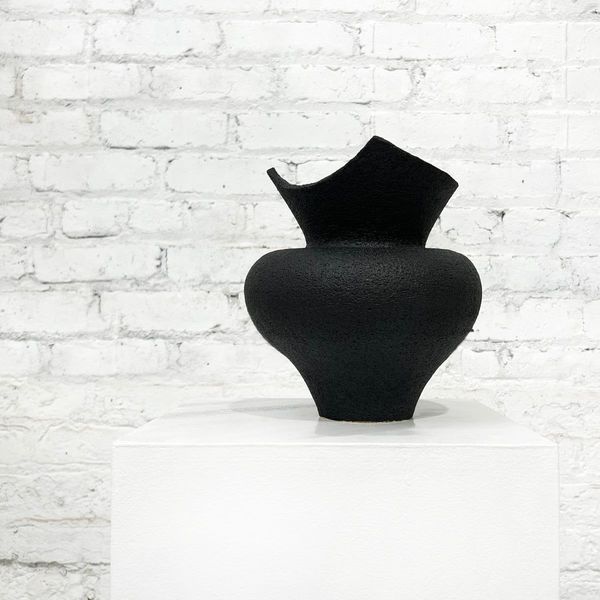 SHIN WON YOON Black Stone Vase Small - Thumbnail 4