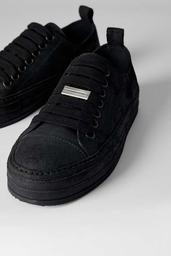 ANNDEMEULEMEESTER
 アンドゥムルメステール 希少ストール ANN DEMEULEMEESTER MEN Gert Low-Top Crosta Painted Sneakers