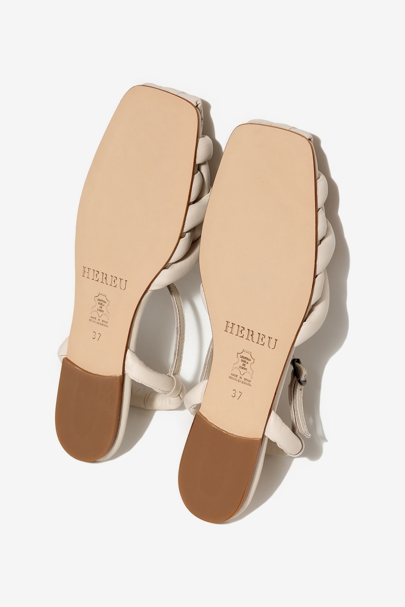 サンダル・ミュール HEREU SS24 CABERSA FLAT SANDALS (CABEWFS24 002 1 TAN) CABERSA - Women's Padded Fisherman Sandal – Hereu Studio