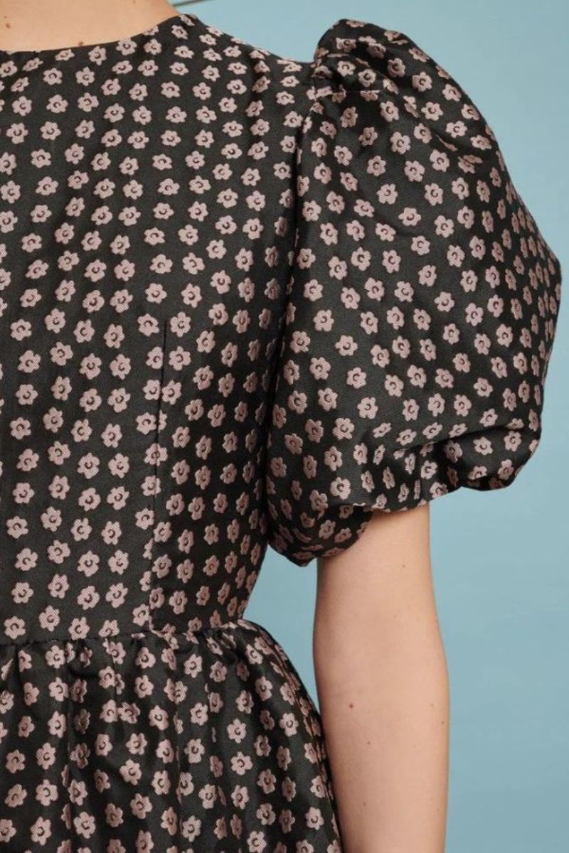 【極美品】シスタージェーン Picotee Jacquard MiniDress 極美品】シスタージェーン Picotee Jacquard MiniDress Sister