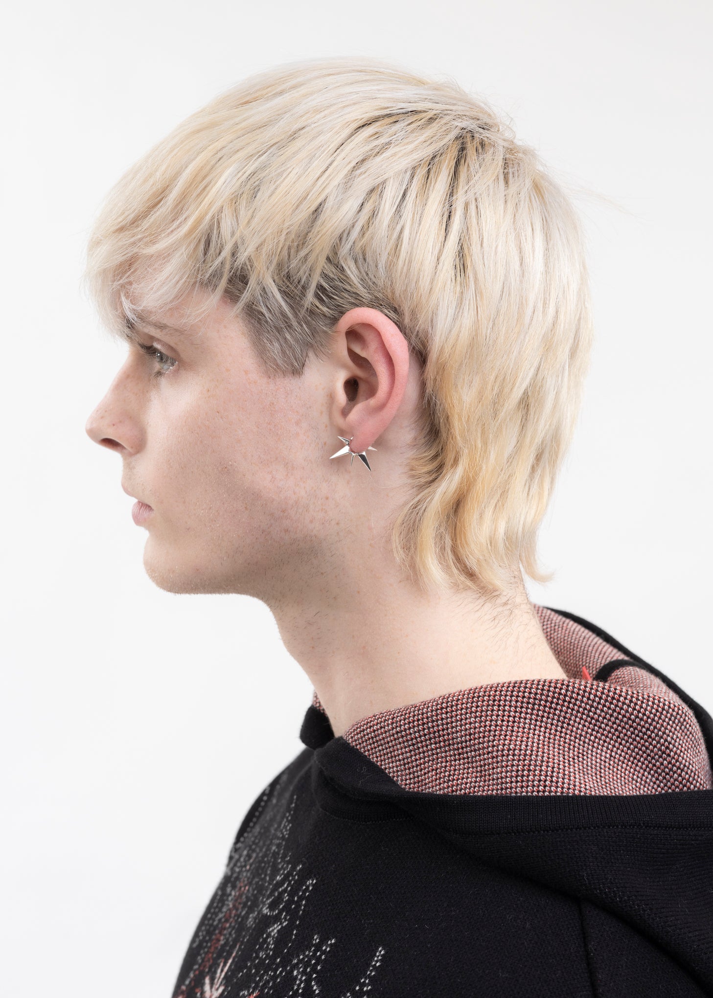 SILVER-THORN-EARRING-