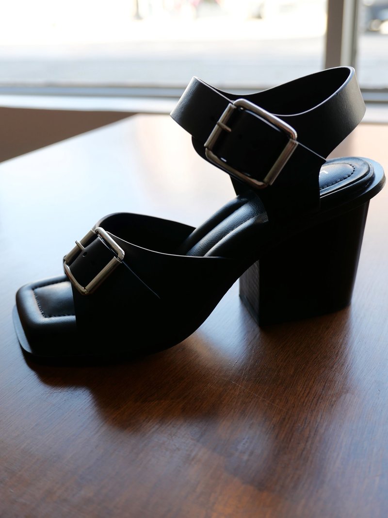 Lemaire SQUARE HEELED SANDALS - BLACK | Garmentory