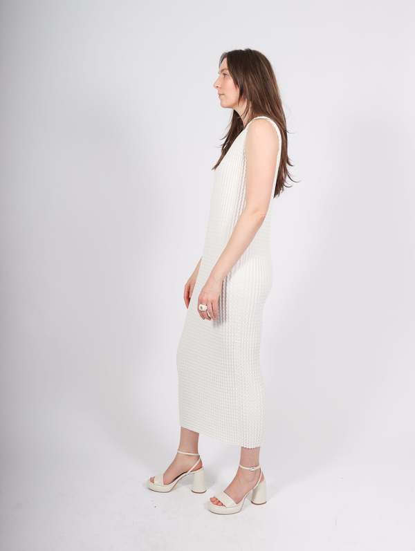 Issey Miyake Spongy Midi Dress - White | Garmentory
