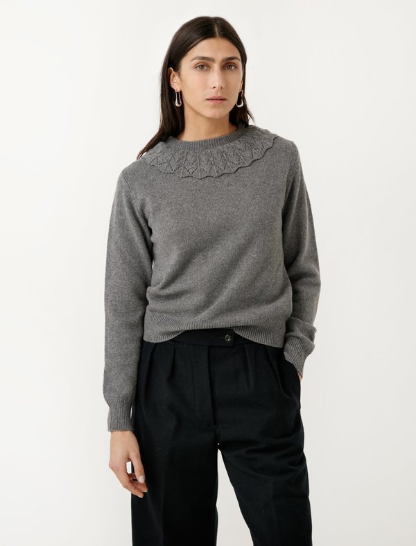 MARGARET HOWELL LACE COLLAR JUMPER カシミヤ MARGARET HOWELL LACE COLLAR JUMPER カシミヤ