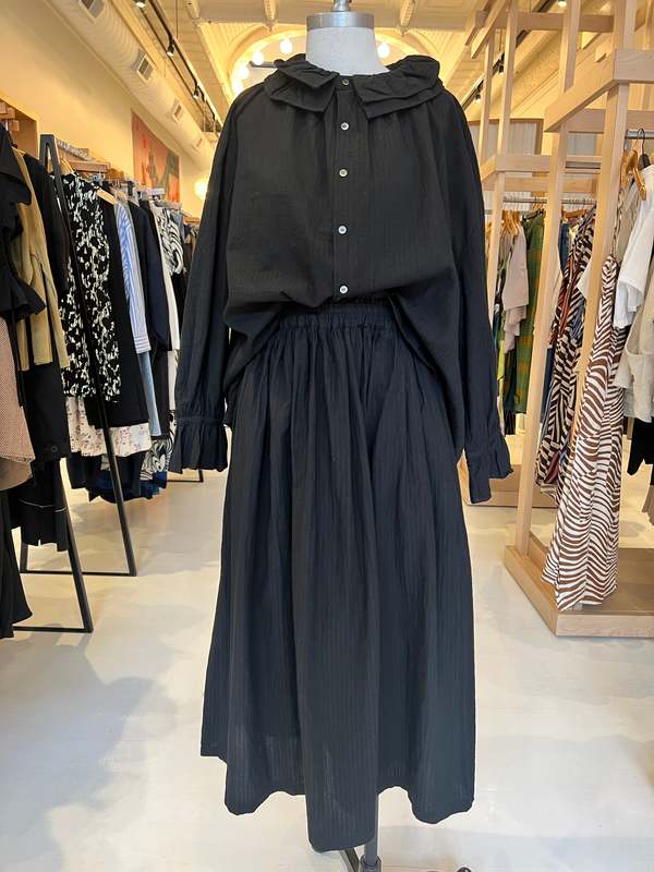 ICHI ANTIQUITES AZUMADAKI Dobby Stripes Skirt - Black