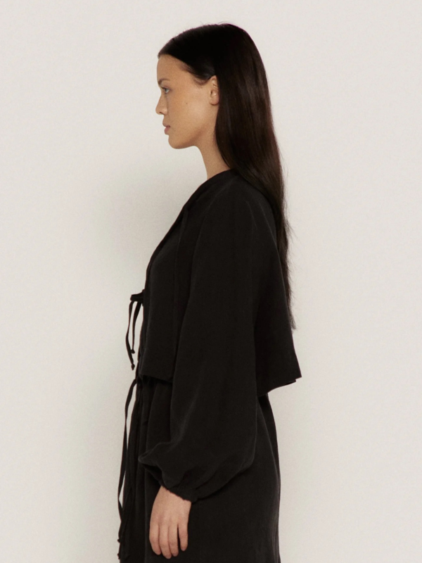 chanel black dress 1926 May Velvet Midi Dress in Black