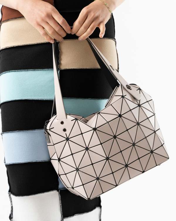 BAO BAO LUCENT LLIC BEIGE ベージュ BAO BAO ISSEY MIYAKE: Beige Lucent W Color Tote | SSENSE